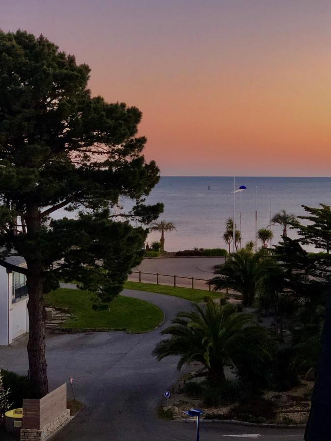 Le Studio "La Plage" 3 Etoiles Face A La Mer Benodet Exterior photo